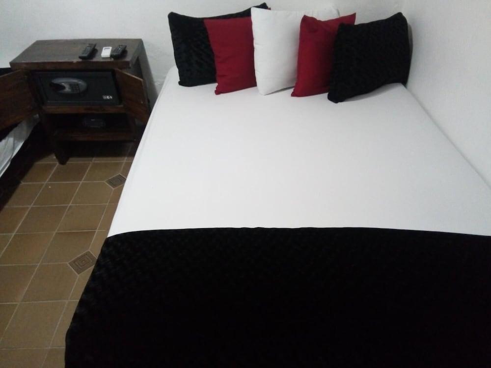 Casa Abril II Hotel Cartagena Екстериор снимка